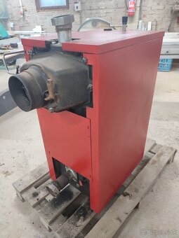 Predám liatinový kotol - 5