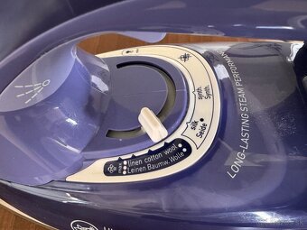 Naparovacia žehlička Tefal FV 9625 - 5