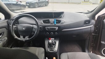 Renault Grand Scenic 1,5 dci 81 kw - 5