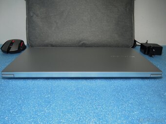 ASUS VivoBook 15.6“ 16GB 512GB Full HD Podsvit i5 IrisX - 5