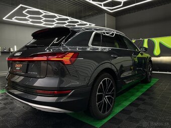 Audi E-TRON 50 2019 - 5