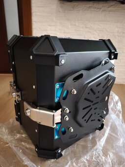 Kufor na motocykel Topcase + platňa - 5