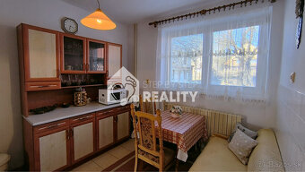 Na predaj priestranný rodinný dom s garážou v Považskej Tep - 5