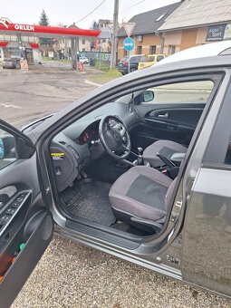 Kia ceed kombi 1.6 crdi M6 - 5