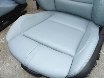 Vrátane prestavby BMW E92 M3 Coupe Palladium Kožený interiér - 5