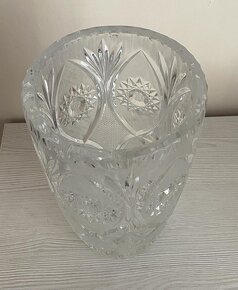 Mohutná, hrubá, krištáľová váza - 5