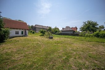stavebný pozemok 1418 m2 - 5
