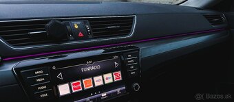 Ambientná lišta palubnej dosky Škoda Superb 3 l 3V1858418 l - 5