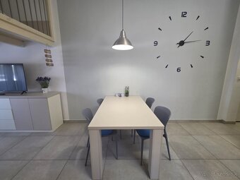 Chorvátsko, 1-izbový apartmán len 100 m od pláže pri Splite - 5