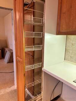 Kuchyňa z masívu so spotrebičmi - 5