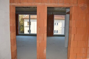 Predaj rozostavaný bytový dom/podnikateľská budova Nitra cen - 5