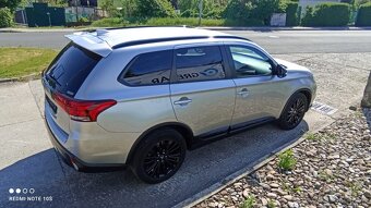 Mitsubishi Outlander 2,0 MIVEC 4WD CVT SPIRIT - 5