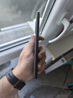 Predam Motorola Edge 40 Pro 12/256 flagship - 5