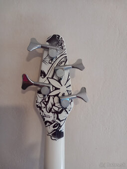 basgitara VESTER - 5