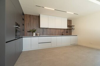 NOVOSTAVBA,NA PRENÁJOM 4-izbový byt, ul. Ďumbierska, Košice - 5