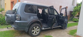 Mitsubishi Pajero - 5