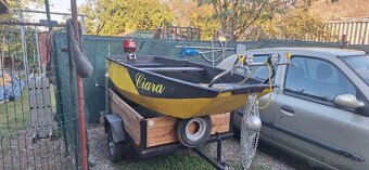 Predám laminatovy čln na ryby - 5