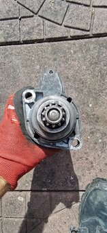 Predám Valeo štartér VW AG 02A 911 024G - 5