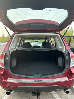 Subaru Forester 2.0D (2009) - 5