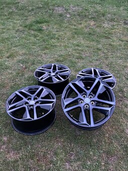 Alu disky originál Peugeot 308 5x108 R18 čierne - 5