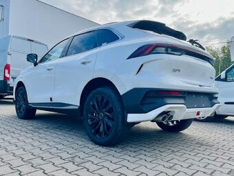 Nový Dongfeng T5 Evo 1.5T Dragon Edition - 5