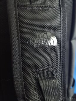 The North Face Base Camp Fuse Box - 5
