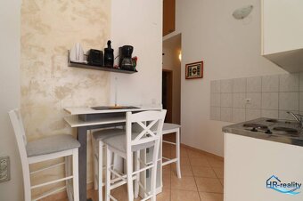 Vodice, Srima – zariadený apartmán, 350m od mora - 5
