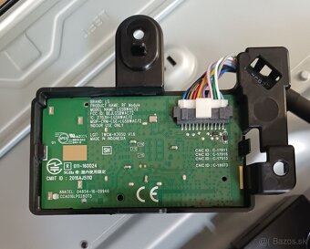 LED TV/Reklamný panel 49 palcov Ultra HD s poškodením - 5