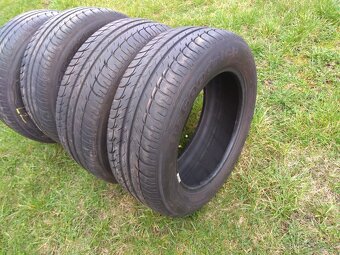 Pneumatiky BF Goodrich 205/60 R16 - 5