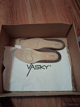 Damske kozene cizmy zn. Vasky - 5