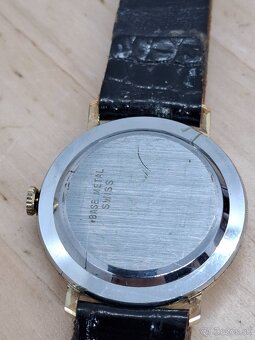 Predám funkčné Švajčiarske hodinky HELSA 17 jewels Antimagne - 5