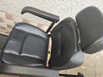 Predam elektrický  invalidný vozík - 5