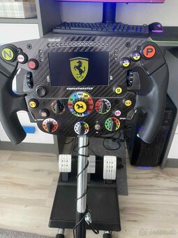 Thrustmaster T300 RS GT + Ferrari SF1000 - 5