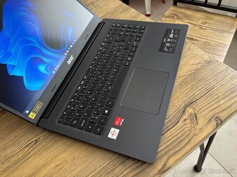 15.6"/Acer Notebook/4GB RAM DDR5/128GB NVMe SSD/AMD Radeon - 5