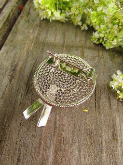 Stará dámska strieborná filigránová brošňa, Ag 925 - 5