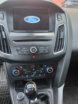 Ford FOCUS kombi aj výmena - 5