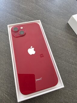 iPhone 13 128GB, red
iPhone 13 128 GB – červený (PRODUCT)RE - 5
