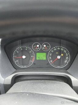 Ford Fiesta 1.3 - 5