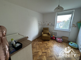 Na prenájom 3-izbový byt s balkónom v meste Šurany - 5