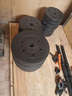 Predám fitset Boxovacie vrece, lavička, činky - 5