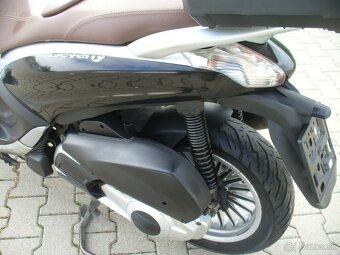 Piaggio Beverly 125 i - 5