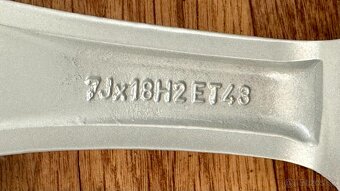 KODIAQ - Kompletná sada zimných kolesies Elbrus 18" - 5