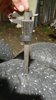 Zimné pneu 225/45 R18 s hrotmi 4KS - 5