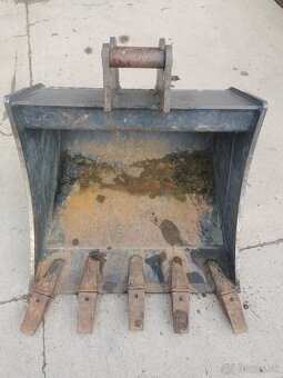 Lyžice na minibager - 5