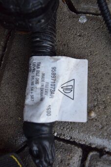 porsche macan 95B turbo 3.6 stena chladicov chladice vetrak - 5