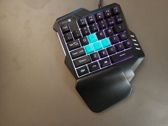 25% Klávesnica RGB Connect IT BattleSeries - 5