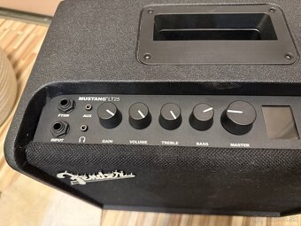 Fender Mustang LT25 - modelingové kombo - 5