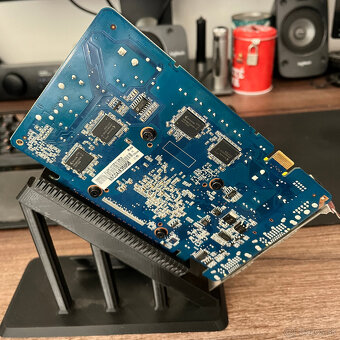 ASUS EN8600GT SILENT/HTDP - 5