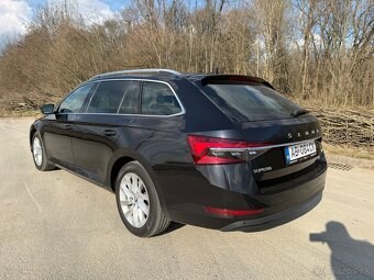 Škoda Superb Combi 2.0 TDI STYLE 4x4 - 5