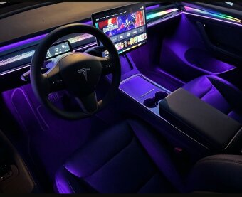 Tesla model y - 5